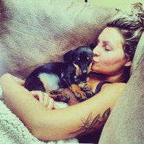 526596_10151435218712155_1400496900_n